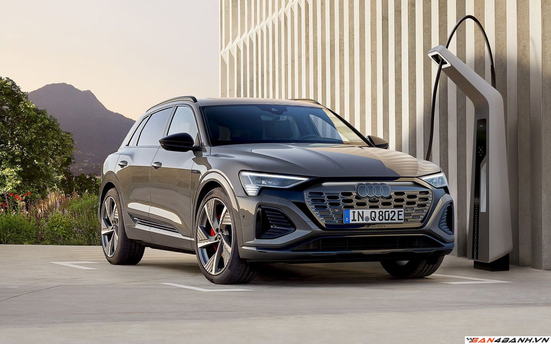 Audi Q8 E-tron 2024-