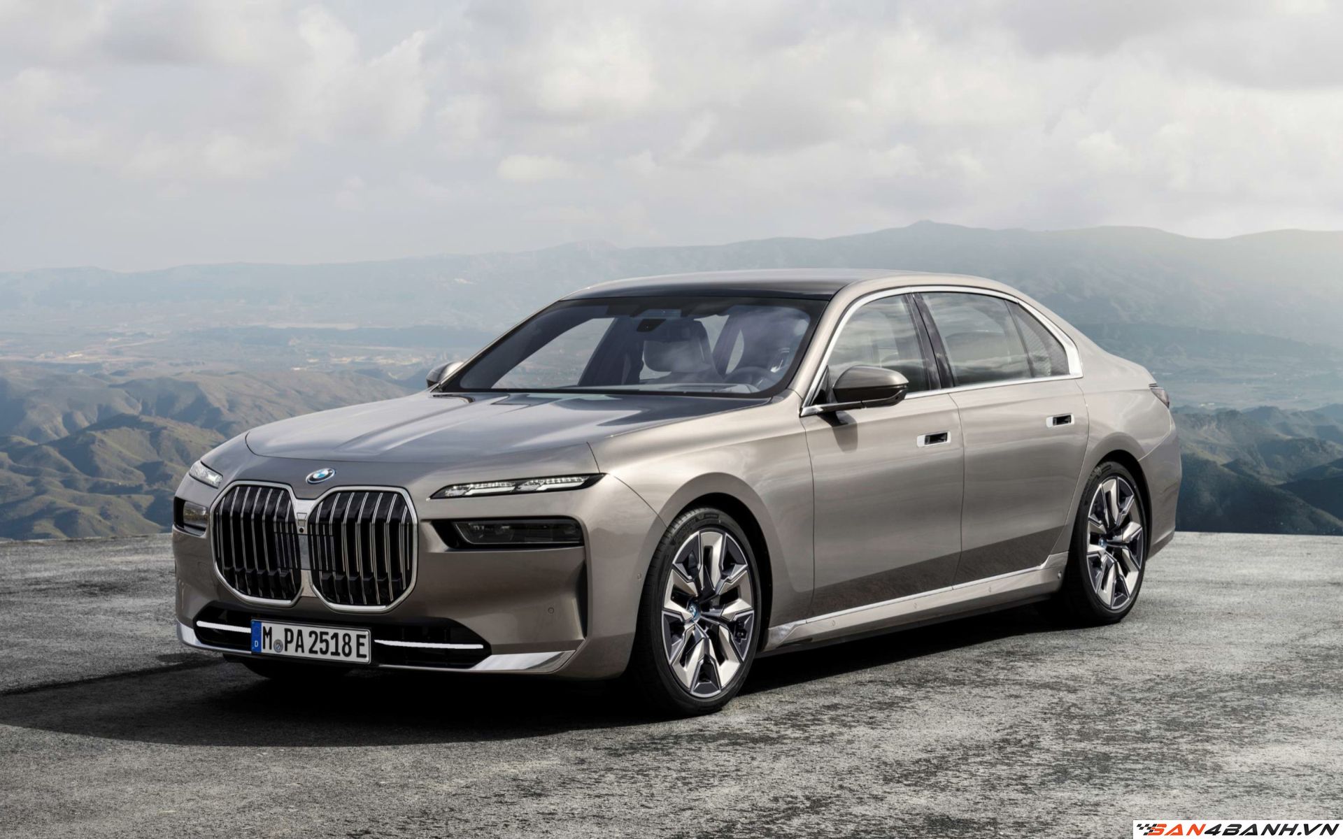 BMW 7 Series 2023-