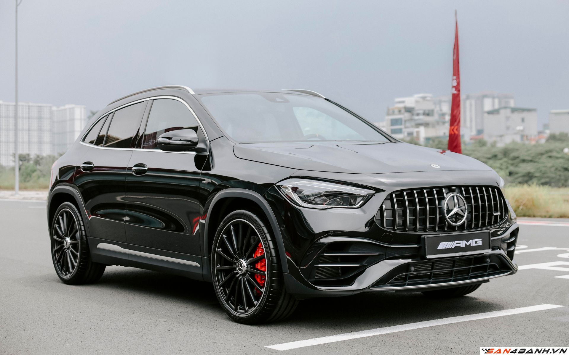 Mercedes-AMG GLA 2022-