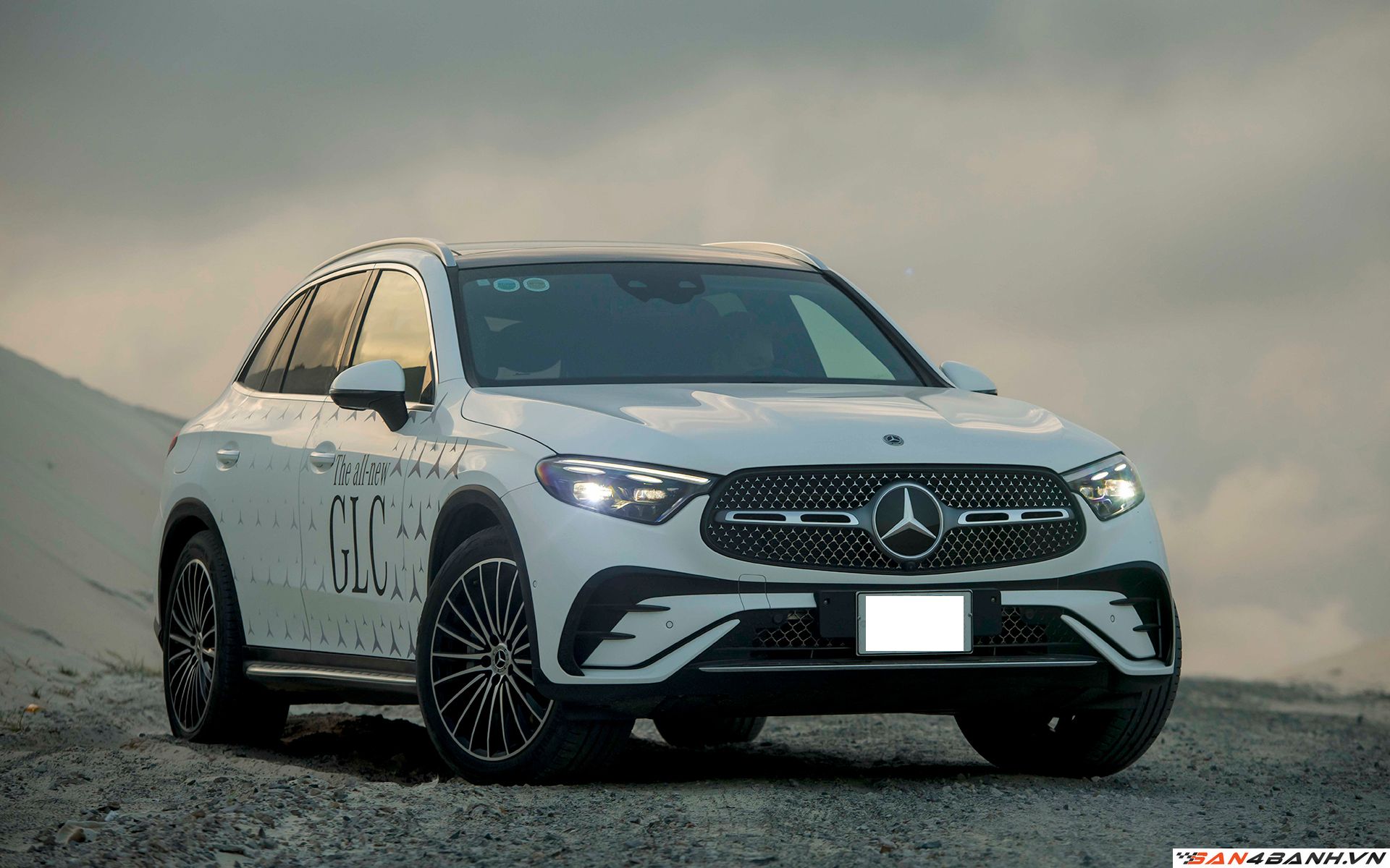 Mercedes-Benz GLC 2023-