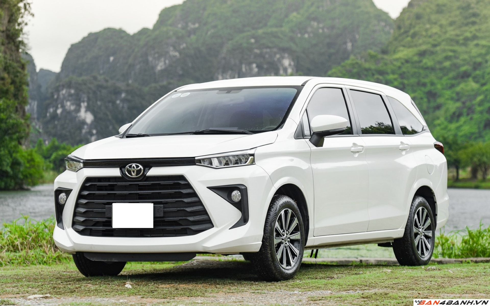 Toyota Avanza Premio 2022-