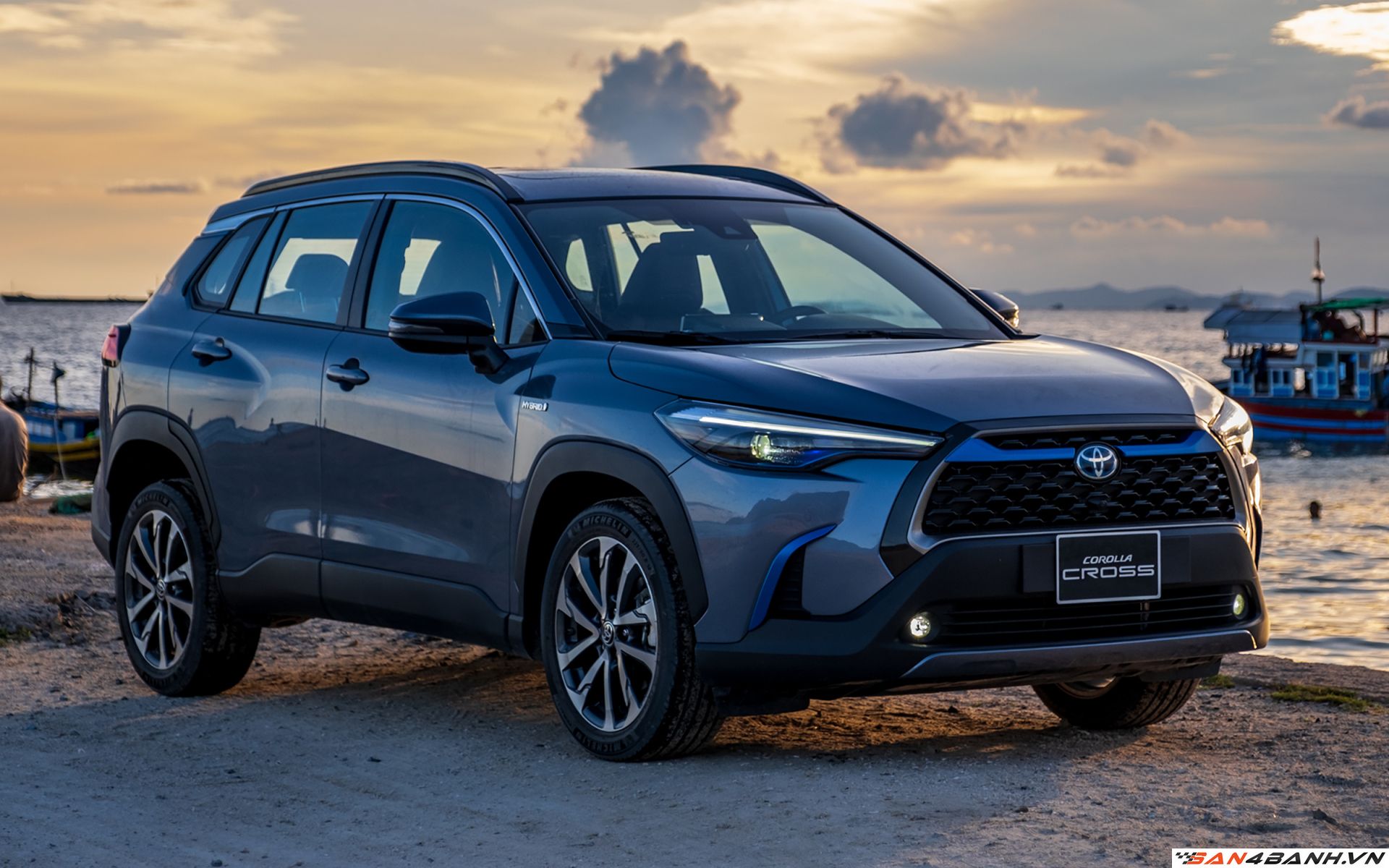 Toyota Corolla Cross Hybrid 2020-2024