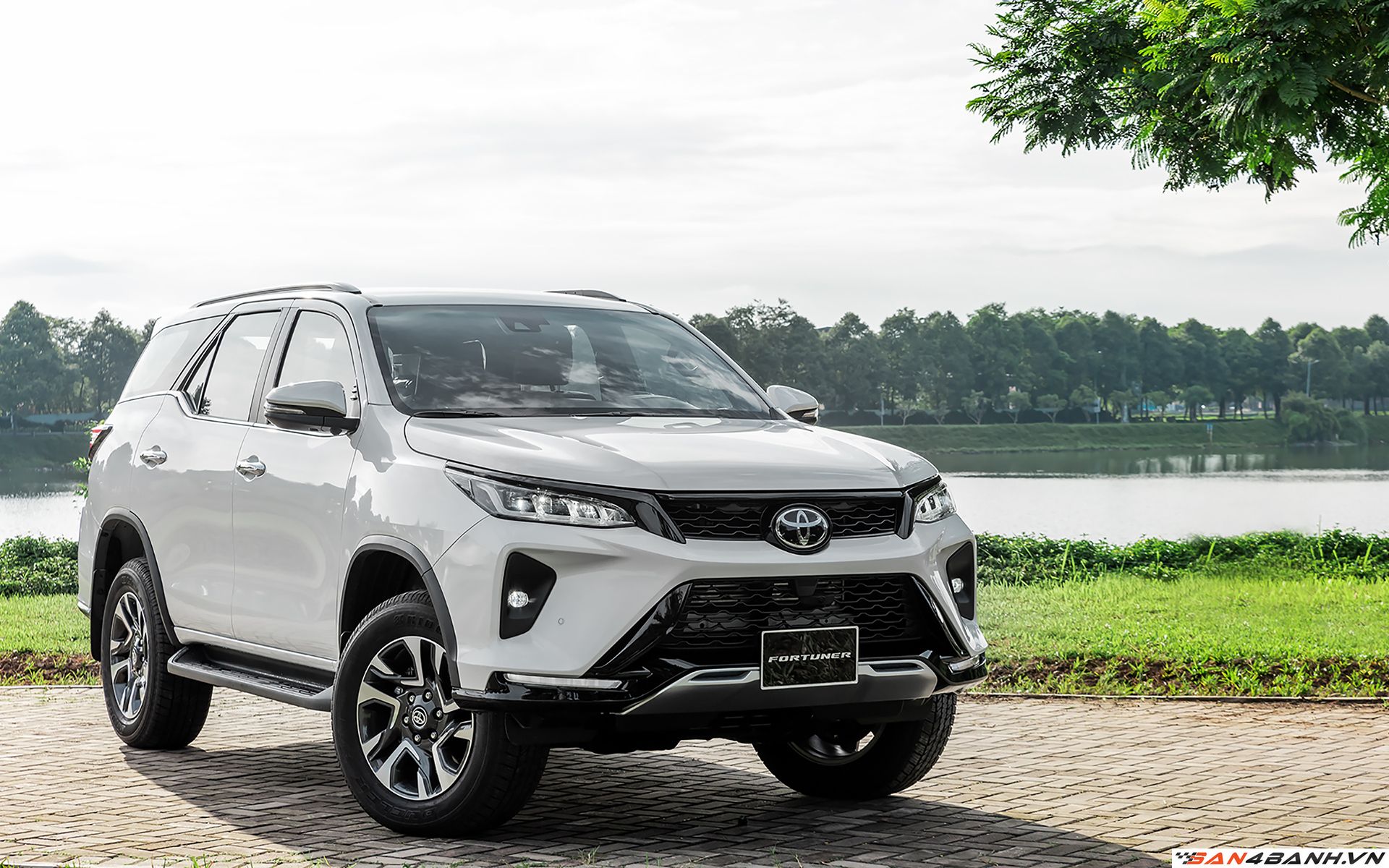 Toyota Fortuner 2020-2022