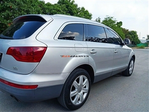 Audi Q7 3.6 AT