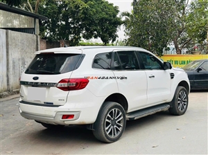 Ford Everest Titanium 2.0L 4x4 AT