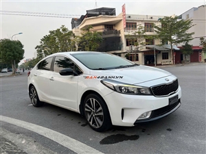 Kia Cerato 1.6 MT