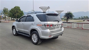 Toyota Fortuner 2.5G