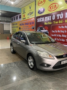 Ford Focus 1.8 AT