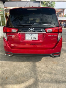 Toyota Innova 2.0 Venturer