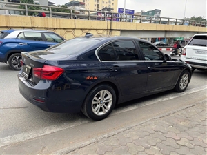 BMW 3 Series 320i