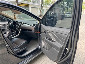 Mitsubishi Xpander Cross 1.5 AT Đặc biệt