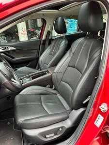 Mazda 3 1.5L Luxury