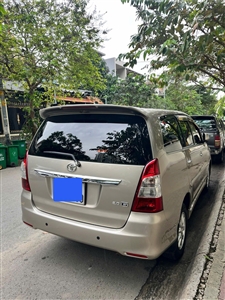 Toyota Innova 2.0G