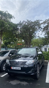 Toyota Fortuner 2.7V 4x4 AT