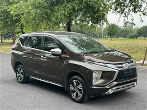 Mitsubishi Xpander AT