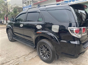 Toyota Fortuner 2.5G