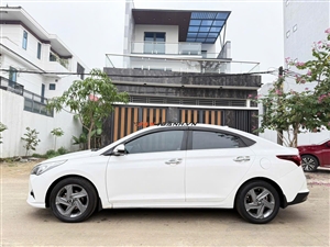 Hyundai Accent 1.4 AT Đặc biệt