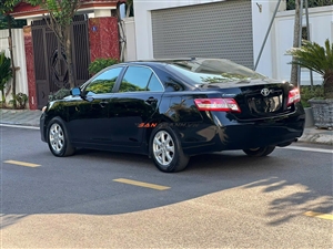 Toyota Camry LE 2.5