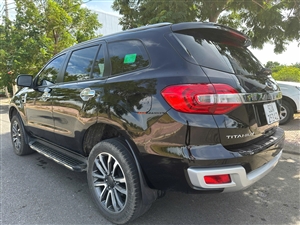 Ford Everest Titanium 2.0L AT 4WD