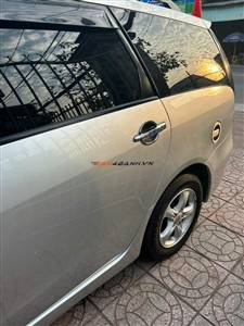 Mitsubishi Grandis AT