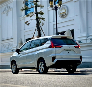 Mitsubishi Xpander AT