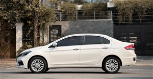 Suzuki Ciaz AT