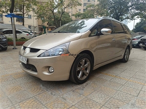 Mitsubishi Grandis 2.4 AT