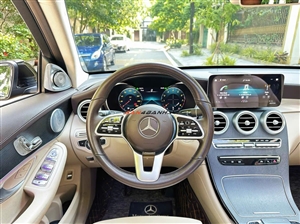 Mercedes-Benz GLC 300 4MATIC