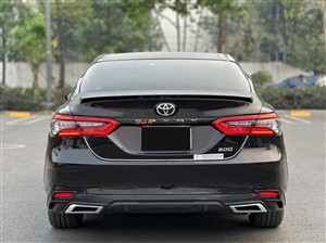 Toyota Camry 2.0Q