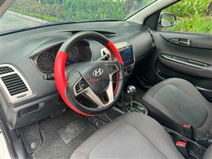 Hyundai i20 1.4 AT