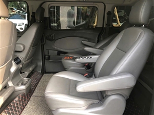 Ford Tourneo Titanium 2.0 AT