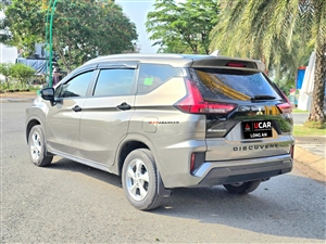 Mitsubishi Xpander AT