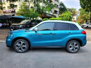 Suzuki Vitara 1.6 AT