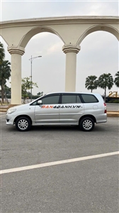 Toyota Innova G