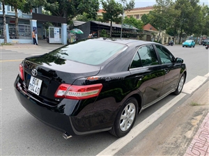 Toyota Camry LE 2.5