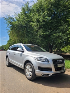 Audi Q7 3.0 AT