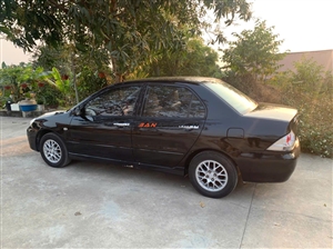 Mitsubishi Lancer Gala GLX 1.6AT