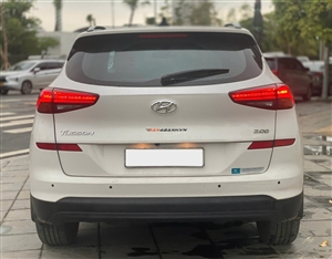 Hyundai Tucson 2.0L Diesel Đặc biệt