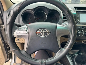 Toyota Fortuner G