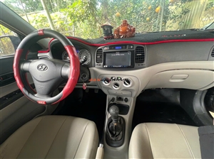 Hyundai Verna 1.4 MT