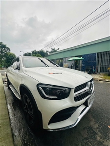 Mercedes-Benz GLC 300 4MATIC