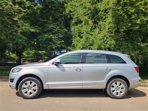 Audi Q7 3.0 AT