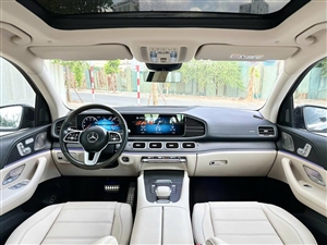 Mercedes GLS 450 4MATIC