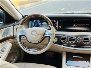 Mercedes-Benz S 400