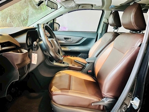 Toyota Avanza Premio MT