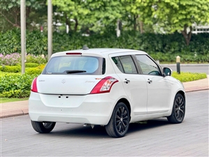 Suzuki Swift 1.4 AT