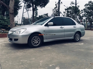 Mitsubishi Lancer - 2004