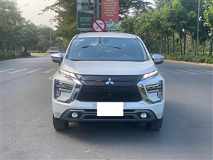 Mitsubishi Xpander AT