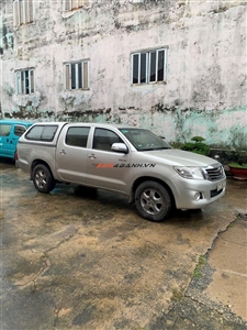 Toyota Hilux 3.0G 4x4 MT