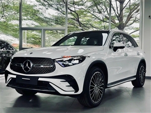 MERCEDES-BENZ GLC300 AMG 2024